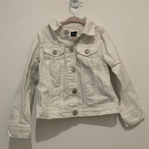 Gap white denim jacket. Size 5. - Picture 1 of 4